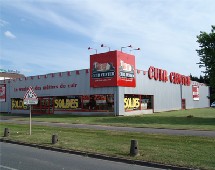 vente murs de commerce occupés | CUIR CENTER | NOYELLES GODAUL | 1.000 m²